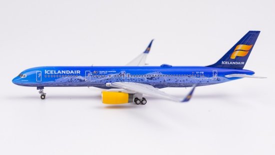 Boeing B757-200 Icelandair "80 years of Aviation" - upgrated winglets